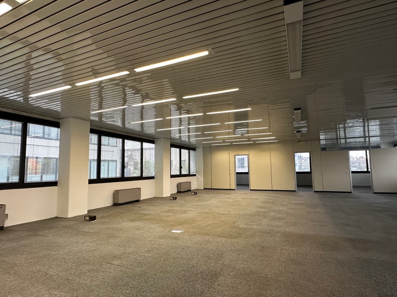 Affittasi, Settimo Milanese, Laboratorio di 210 MQ - Foto 1