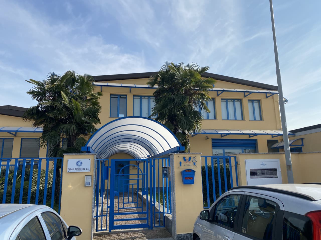 Affittasi, Buccinasco Via Toscana, ufficio di mq 200 - Foto 1