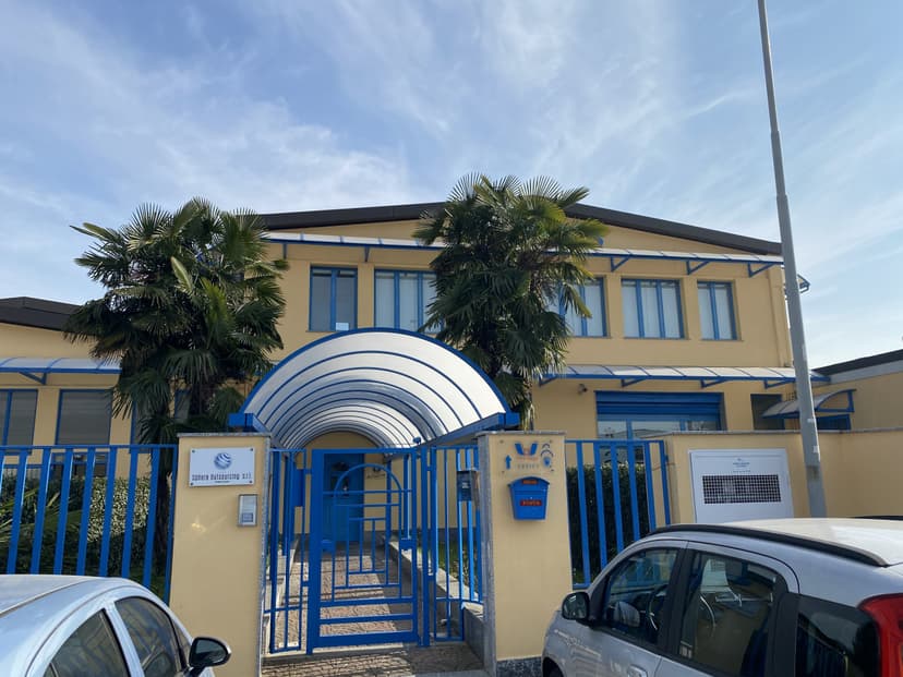 Affittasi, Buccinasco Via Toscana, ufficio di mq 200