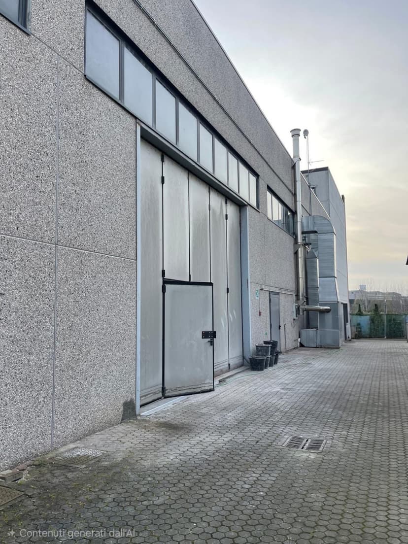 Capannone industriale in affitto a Buccinasco – 200 mq, recente costruzione